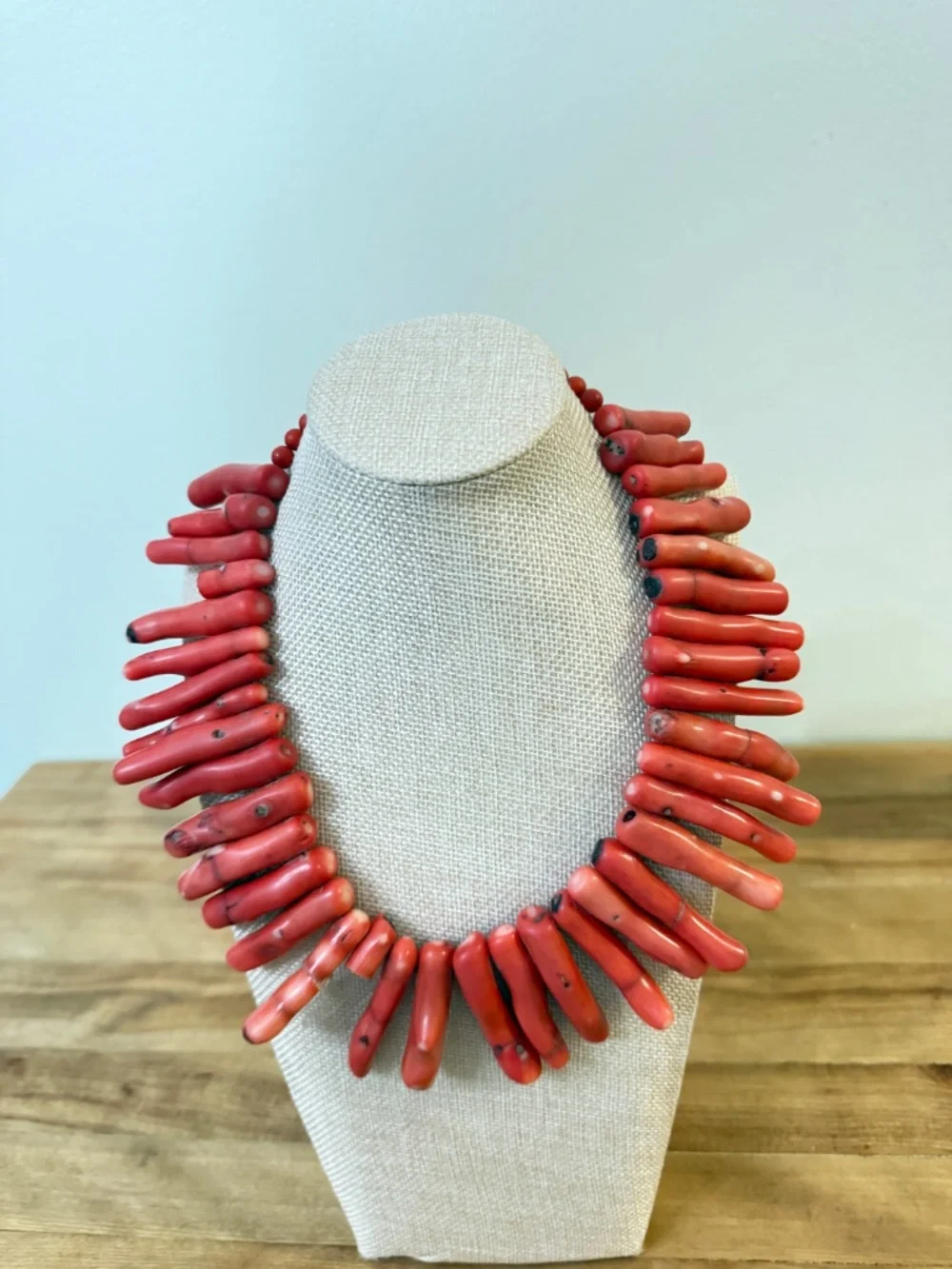 Chunky Vibrant Red Statement Branch Coral Collar Necklace - Picture 4 of 9